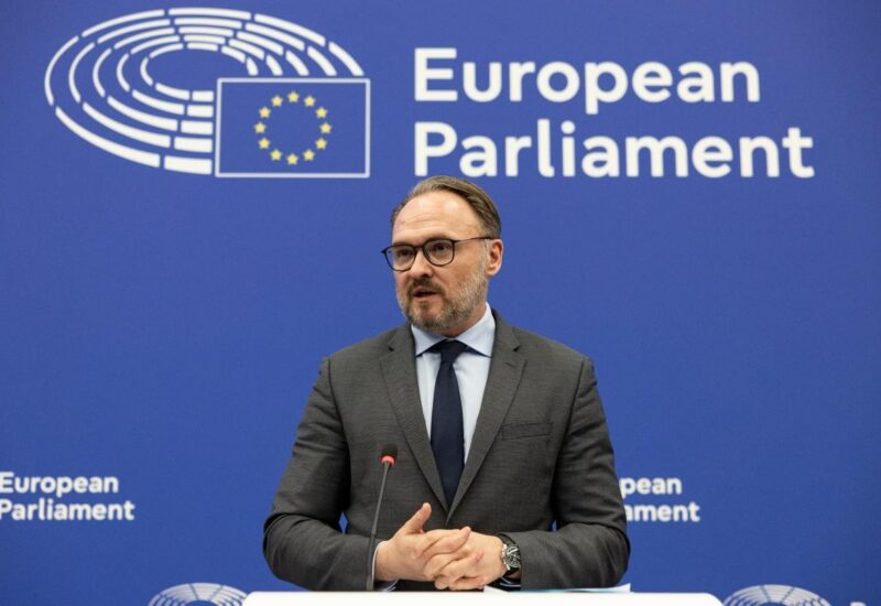 Rueda de prensa en el Parlamento Europeo sobre energía limpia