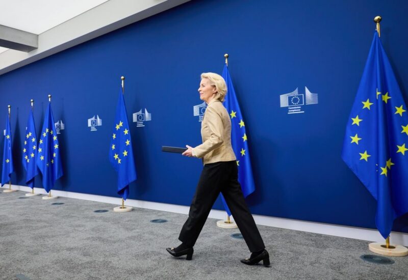 Ursula von der Leyen presenta nuevas normas corporativas en Bruselas